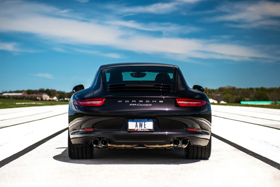 under cra shot of the pse valve setup on awe upgrade exhaust for 991