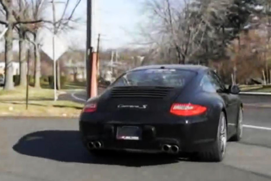 under car view of center muffler cross over upgrade 997 911 carrera