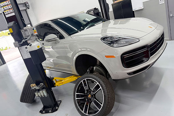 Independent Porsche repair shop Euromotive Performance offers maintenance services for all Porsche cars near Pompano Beach, FL.