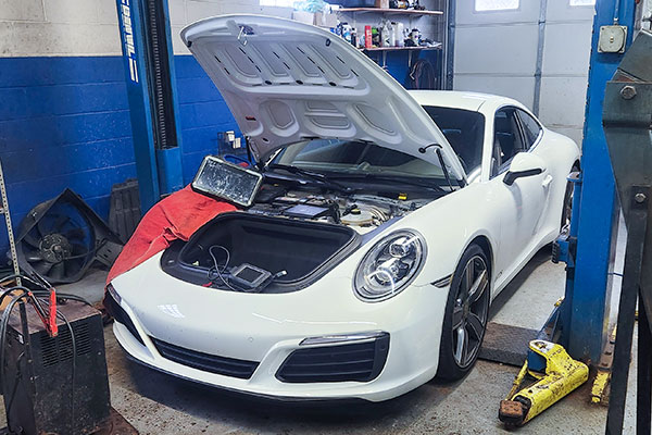 Excellent Porsche customer service at Manfreds in Cary, IL
