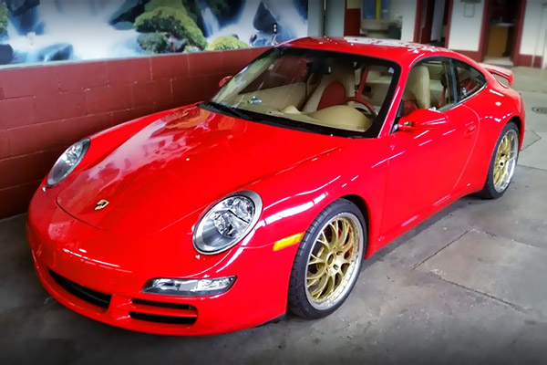 Porsche repair shop O'Reilly Motor Cars provides repair, maintenance and service for Porsche cars in Milwaukee, WI.