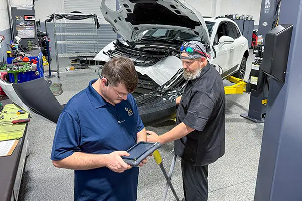Independent Porsche Mechanics 9 Auto Motion a specialist Porsche repair shop in Florida.
