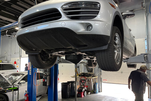 Independent Porsche repair shop Auto Edge offers maintenance services for all Porsche cars near Minneapolis, MN.