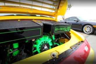 Porsche 911, Boxster, Cayman, Cayenne, Panamera and Porsche Macan repair and maintenances services by mechanics at S-Car-Go Racing in San Francisco, CA