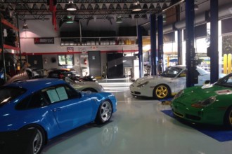 Porsche mechanics at TuneRS Motorsport, a leading Porsche repair shop near Fort Lauderdale, FL, specialize in Porsche repair and maintenance