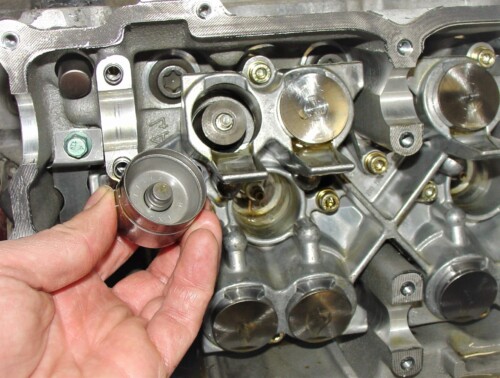 Hydraulic lifter failure