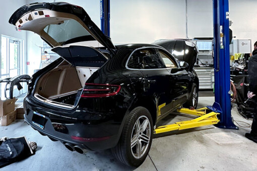 Porsche 911, Boxster, Cayman, Cayenne, Panamera and Porsche Macan repair and maintenances services by mechanics at Olsen Motorsports near Downers Grove, IL.