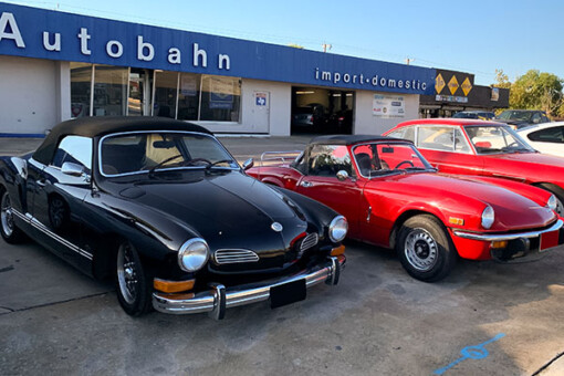 Porsche 911, Boxster, Cayman, Cayenne, Panamera and Porsche Macan repair and maintenances services by mechanics at Autobahn Automotive Service near San Antonio, TX.