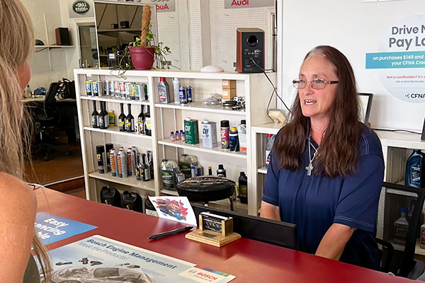 Independent Porsche repair shop Autobahn Automotive Service offers maintenance services for all Porsche cars near San Antonio, TX.