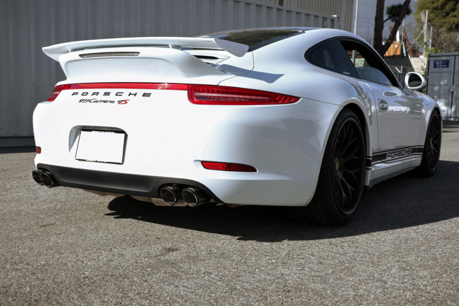 aFe performance exhaust for Porsche 9911 991