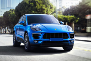 Porsche Macan maintenance or service schedule intervals with details of the time and mileage intervals or maintenance items to replace. We include the original Porsche maintenance schedule and some additional recommended maintenance intervals for your Macan.