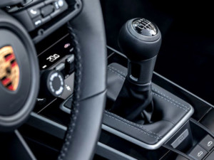 992 carrera s now comes with a manual trans