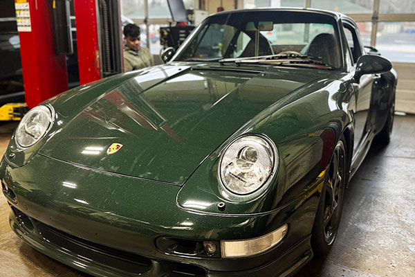 Recommended Porsche repair shop Massimo Motorworks provides repair, maintenance, and service for Porsche cars in Shrewsbury, NJ and Long Branch, NJ.