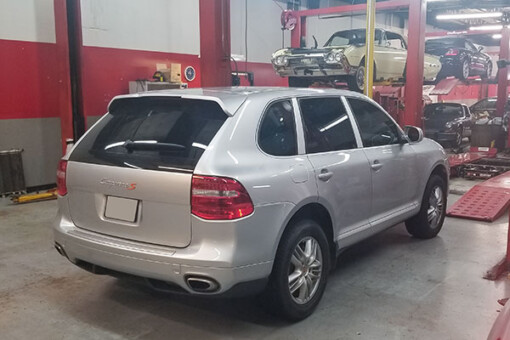 Porsche Repair by Bennett Motor Werks of Dallas, TX providing services for Porsche 911, Boxster, cayman, cayenne, Panamera and Porsche Macan.