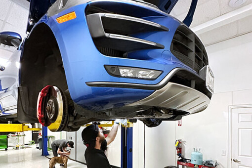 Porsche Repair Shop near Lewisville, TX, Fifth Gear Autosports specializes in Porsche repair, maintenance and tuning.