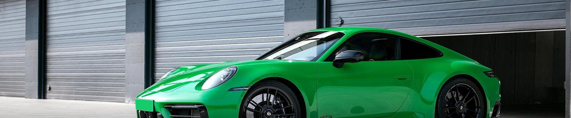 Independent Porsche repair shops, Porsche Mechanics, or Porsche specialists