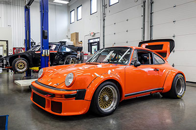 Porsche repair shops and Porsche specialists in Arizona