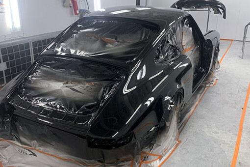 Porsche restoration Shop near New York, NY, Formula Motorsports specializes in Porsche restoration, maintenance and tuning.