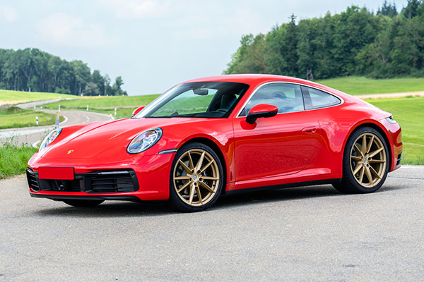Porsche 911 992 Carrera maintenance schedules