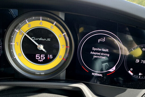 Porsche spoiler fault driving permitted message