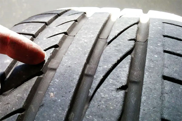 Tire wear bars highlighted