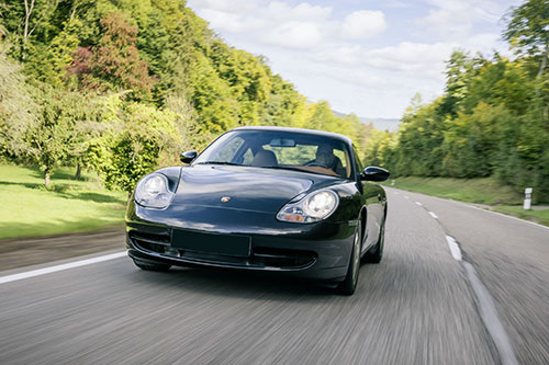 safety and maintenance inspection on Porsche 911 996