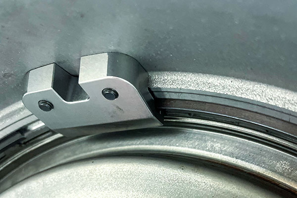 MC² Autosport PDK front cover locks in place