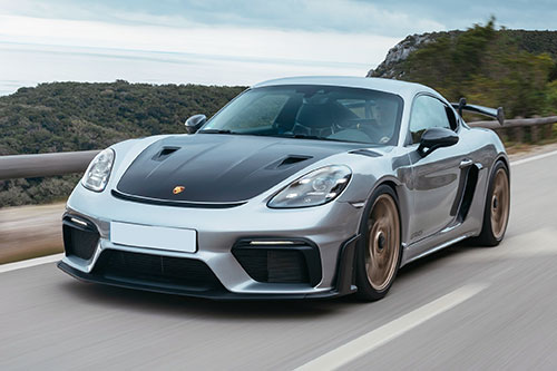 What's included with the Cayman 718 maintenance interval