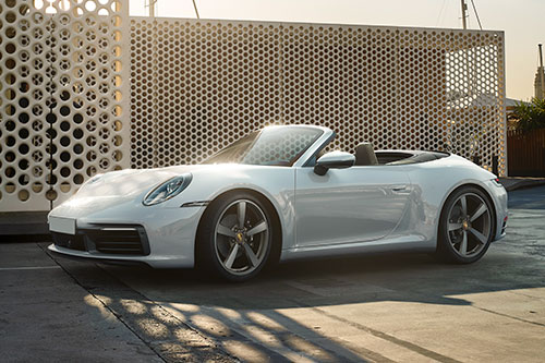 Porsche 911 992 maintenance service schedules