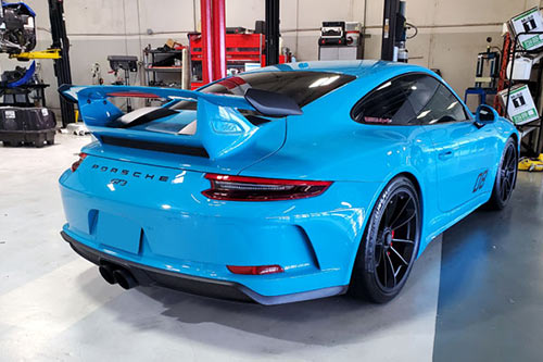 We help you choose a Porsche repair shop you can trust.