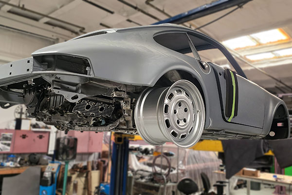 Porsche mechanics at AV Auto & Track, a recommended Porsche repair shop near Snohomish, WA, specialize in Porsche repair and maintenance.