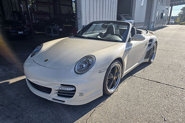 Recommended Porsche repair shop AV Auto & Track provides repair, maintenance, and service for Porsche cars in Snohomish, WA.