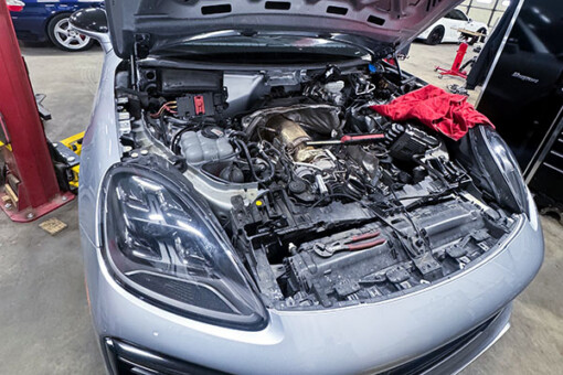 Porsche 911, Boxster, Cayman, Cayenne, Panamera and Porsche Macan repair and maintenances services by mechanics at MMr Autosport near Toledo, OH.