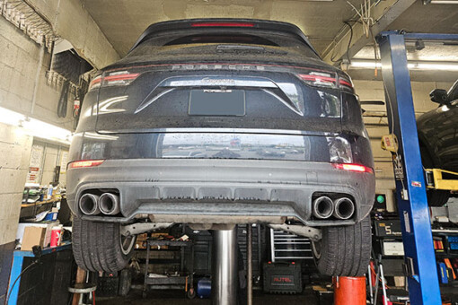 Porsche mechanics at JTC Automotive, a recommended Porsche repair shop near Philadelphia, PA, specialize in Porsche repair and maintenance.